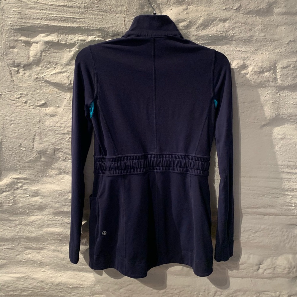 🍋lululemon jacket - Picture 2 of 6
